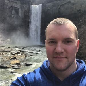 Meet your Posher, Zack